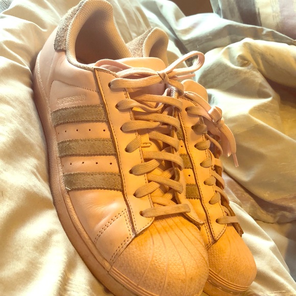 Adidas - Picture 1 of 2